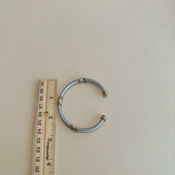 Twisted cable bangle N1079 - Picture 4 of 4